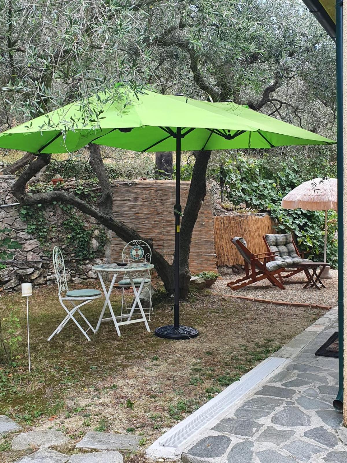 L'Uliveto D'Argento Bed & Breakfast Finale Ligure Exterior photo