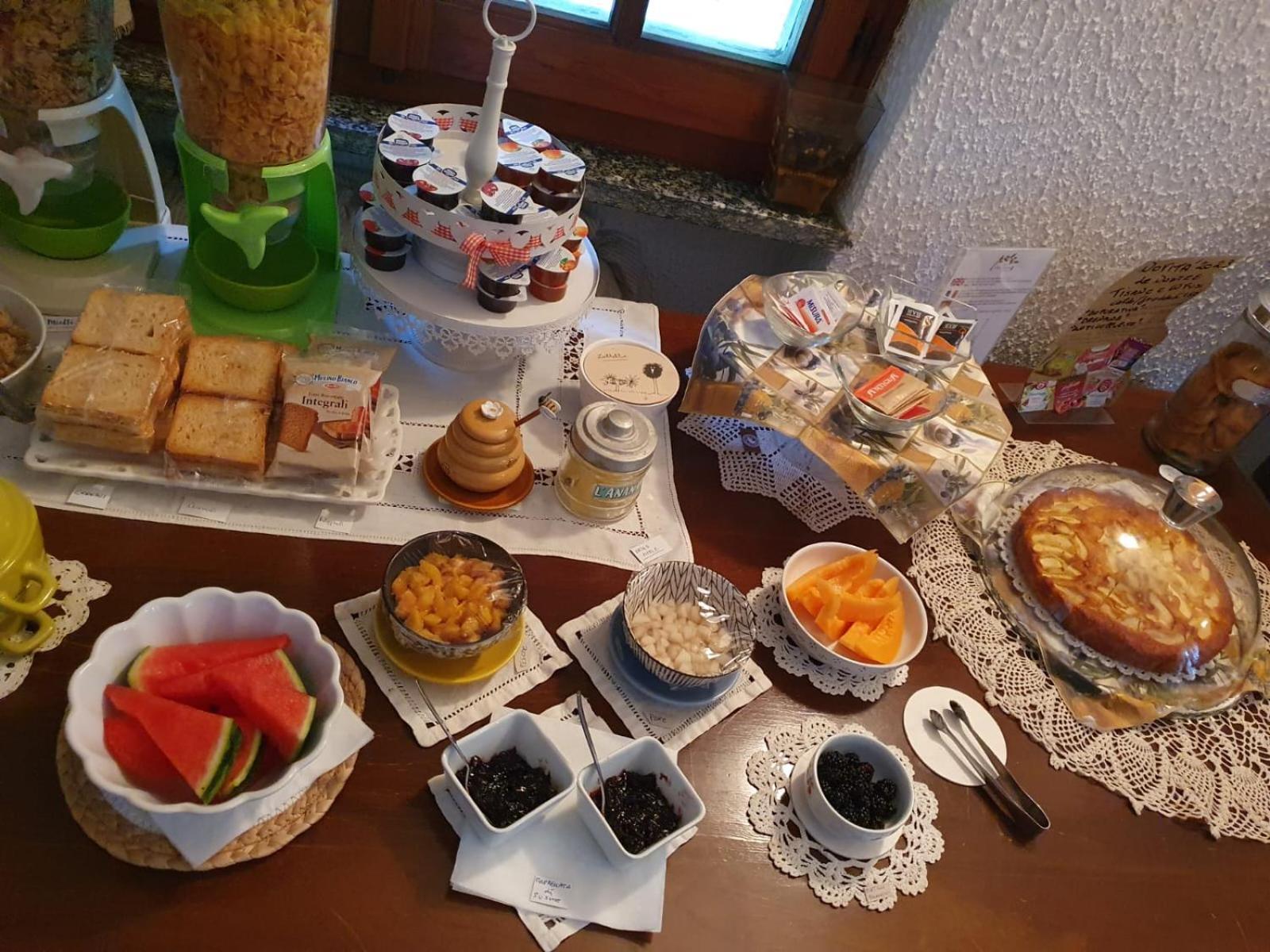 L'Uliveto D'Argento Bed & Breakfast Finale Ligure Exterior photo