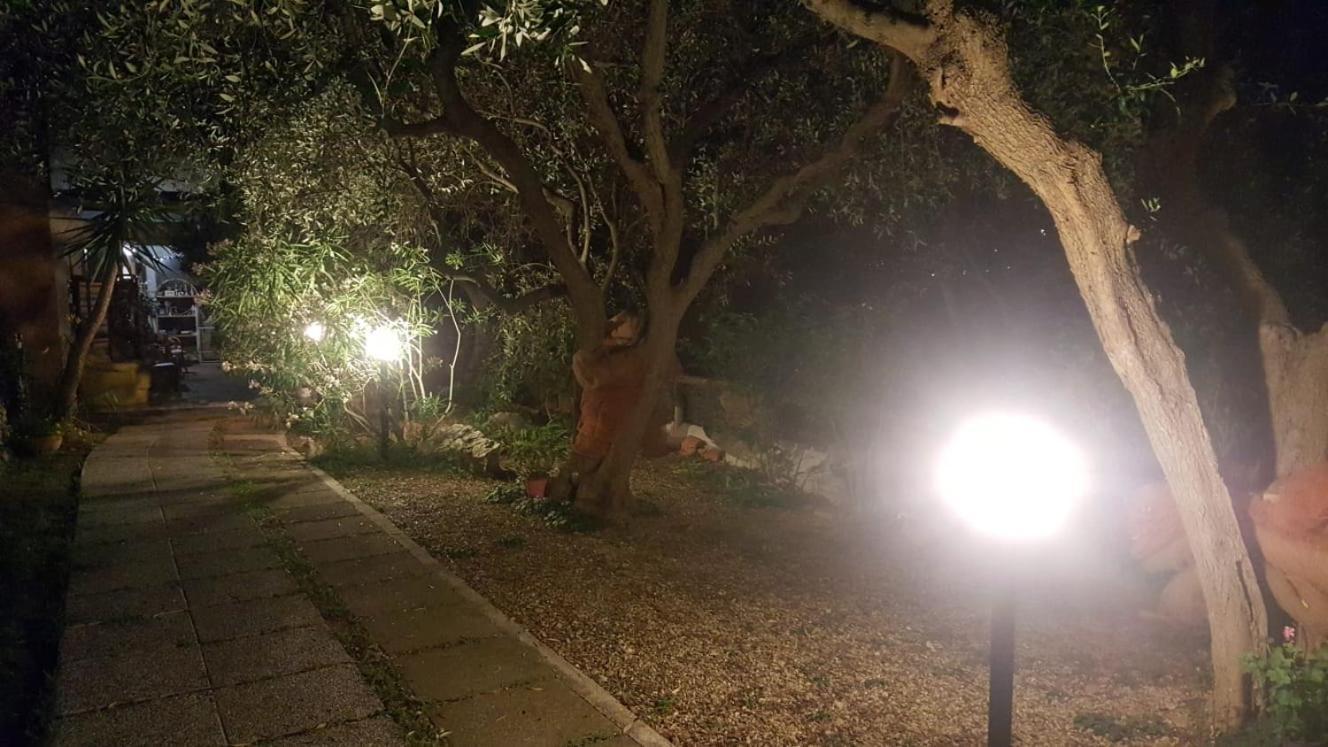 L'Uliveto D'Argento Bed & Breakfast Finale Ligure Exterior photo